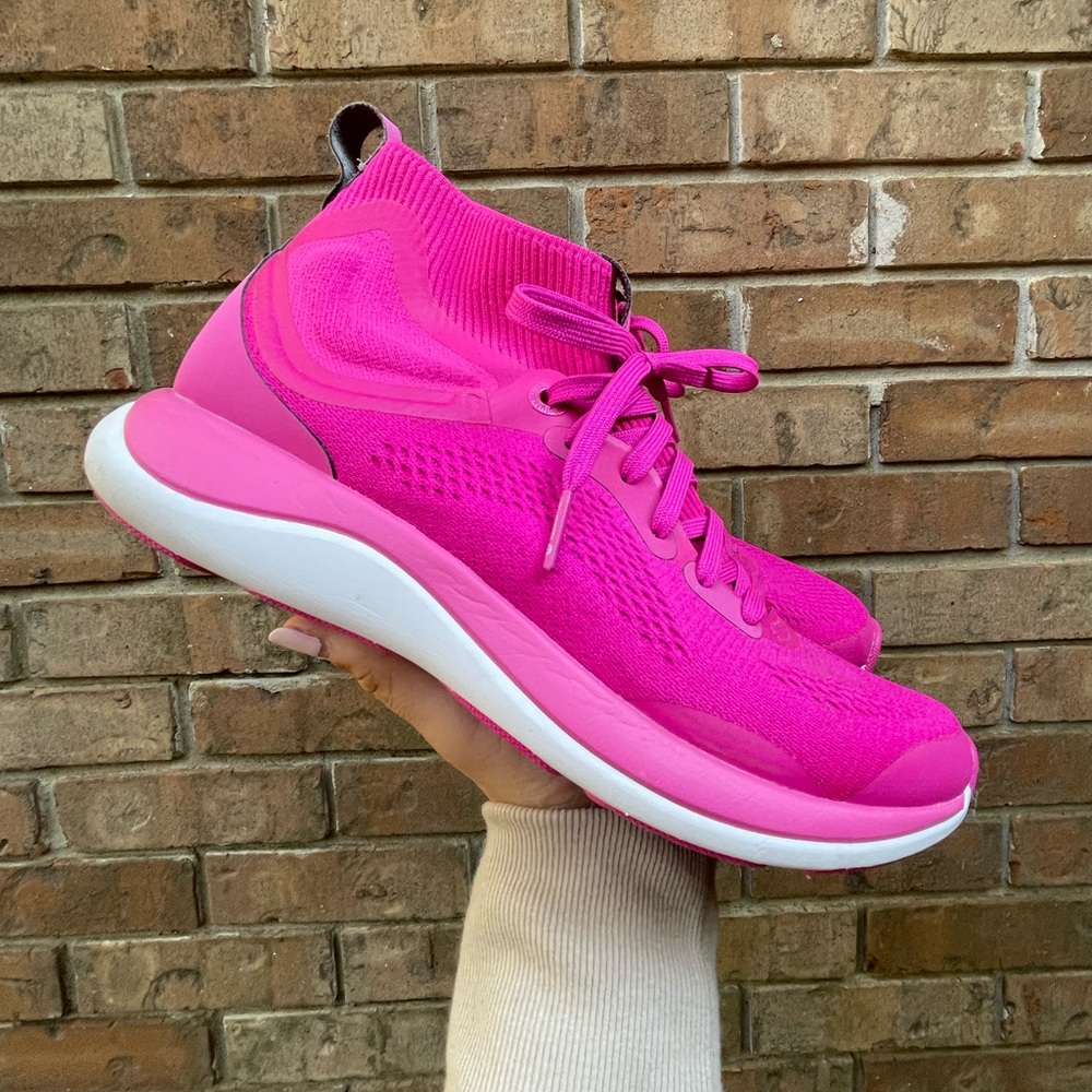Lululemon Chargefeel Mid Workout Shoe